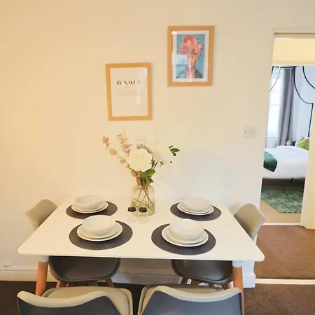Lejlighed Two Bedroom Flat In St Michael's Hill *